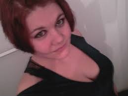 Allie Compton's Instagram, Twitter & Facebook