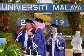 Sebelum membuat pilihan institusi manakah yang terbaik, kami nasihatkan anda untuk merujuk terlebih dahulu struktur yuran pengajian dan peluang pekerjaan bersama industri selepas. 5 Universiti Di Malaysia Diiktiraf Terbaik Dunia