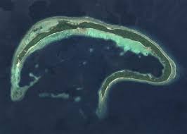 Die inselgruppe zählt zum kulturraum von melanesien und liegt östlich von neuguinea. Datei Leli Island Solomon Islands Sentinel 2 Jpg Wikipedia