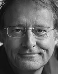 GIOCHI DI DONNE E GUERRA