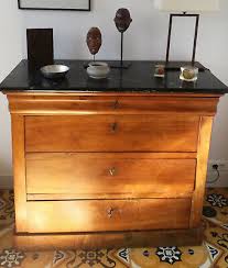 Trouvez votre annonce de fauteuils louis philippe d'occasion à vendre ou acheter parmi nos débarras fauteuils louis philippe occasions sur paruvendu mondebarras. Commode Style Louis Philippe Relooker Et Acheter Des Meubles