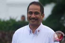 We did not find results for: Menpar Berikan Anugerah Pesona Bahari Kepada Jurnalis Antara News