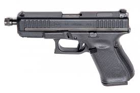The beavertail backstraps are easily changed and secured to the frame with a single pin offering the following options: Pistole Glock 44 Mit Gewindelauf M9x0 75 Siegert