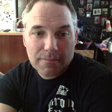 Frank Bognar's Instagram, Twitter & Facebook