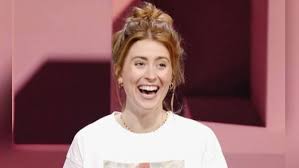 Wer stiehlt mir die show? Jokos Neue Quizshow Wer Stiehlt Mir Die Show Das Ist Kandidatin Luisa Stern De