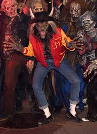 See more ideas about thriller, michael jackson thriller, michael jackson. Heidi Klum Dressed As A Werewolf From Michael Jackson 039 S Quot Thriller Quot Video For Her Annual Halloween Party Elliot Wagland Scoopnest