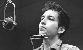 Is Bob Dylan a Good Harmonica Player? Dylan's Influence
