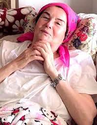 Fatma girik 2001 yılında i̇stanbul uluslararası film festivali'nde onur ödülüne layık görüldü. Fatma Girik Servetini Kime Birakacak Magazin Hello Hayat Turkiyenin Online Internet Dergisi