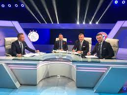 Jeśli zespół thomasa tuchela skończy ligę w czołowej czwórce, mistrz polski będzie rozstawiony w ii rundzie eliminacji lm. Tvp Sport A Twitter Nasi Eksperci Zwarci I Gotowi Juz Za Chwile W Tvpsport Aplikacji I Na Sport Tvppl Zaczynamy Studio Ligi Mistrzow Lmtvp Https T Co Swl03zmy6o
