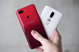 rebranded Oppo R15 Pro ...