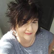 Clare McNally (@jeepwavewoman) • Threads, Say more