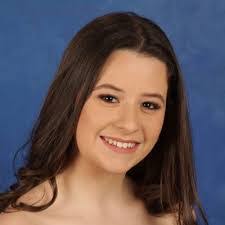 Sofia Bustillo's Instagram, Twitter & Facebook