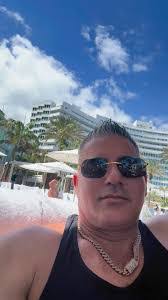 Osvany Cepero's Instagram, Twitter & Facebook