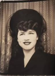 Miss Dora was standing out really pretty last night. She is always smiling  😃 Love ya Dora!!