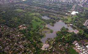 Das café am see wurde 2015 anlässlich des 30jährigen jubiläums des britzer gartens aufwendig renoviert. Britzer Garten Wikipedia