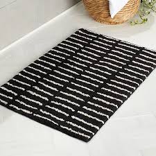 Bath Rugs Black And White Bathroom Rug Riff Black And White Bath Mat Reviews In 2020 White Bath Mat White Bath Black Bath Rug