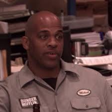 Michael recebe muito crédito por saber o nome de Sprinkles. Acho que não  conhecer os dois pelo nome mostra o quão pouco ele se importava com o  pessoal do armazém e é