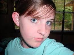 Sarah Pomeroy's Instagram, Twitter & Facebook