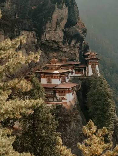 Amankora Paro