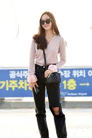 Check out full gallery with 108 pictures of jessica jung. Jessica Jung S Casual And Stylish Travel Look Inkistyle