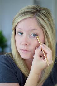 A Winter Glow Makeup Look