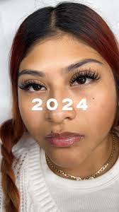 Oh what a year! I closed my store front, I launched my first set of digital  lash education, I restarted my fitness journey but the best of all, 𝗜  𝗵𝗮𝗱 𝗺𝘆 𝗯𝗮𝗯𝘆 𝗴𝗶𝗿𝗹 🖤, Happy New Year everyone! 🎉