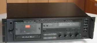 The dragon was the first nakamichi model with bidirectional replay capability and the world's first production tape recorder with an automatic azimuth correction system; Discrete 3 Head Cassette Deck 660zx R Player Nakamichi Co