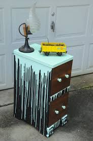 Graffiti Furniture Google Search Graffiti Mobel Upcycling Mobel Mobel Restaurieren