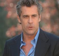 Nov 11, 2020 · sono anni d'oro e di grande esposizione mediatica per costa che in questo periodo ha una relazione con alena seredova. Edoardo Costa Oggi Eta Cosa Fa Dove Vive La Bellissima Compagna