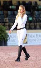 Steve jobs' youngest daughter eve jobs is making her debut as a model. Eve Jobs Pics Of Steve Jobs S Daughter Style Steve Jobs Women Wear