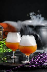 Oct 07, 2020 · instructions pour the cream and amarula into a whipped cream dispenser. Alcoholic Butterbeer Recipe Harry Potter Cocktail Gastronom Cocktails