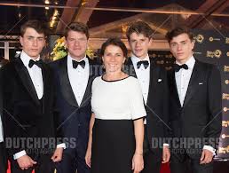 He made his 3.5 million dollar fortune with what the rel is rtl?!, het zesde zintuig, show me the money. Beau Van Erven Dorens Met Partner Selly En Kinderen Bram Tijn Bobbie En Jan Arie Dsc9143 Jpg Dutch Press Photo Agency