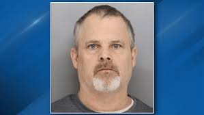 Contractor accused of taking thousands from Cincinnati-area customers and  not doing work