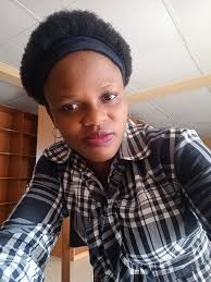 How to apply the mommy e rule when a word has a silent e at the end but  doesn't make the vowel say its name?