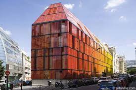 ecole d enseignement superieur advancia de paris this colorful glass addition to a business school for 1 555 students is a stri green building building facade