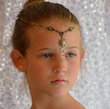 Portrait emulating the Empress from the Neverending Story …