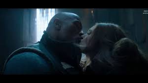 Diposting di action, adventure, box office, comedy, movie, hd, usatag download film jumanji: Jumanji The Next Level Kissing Scene Dwayne Johnson Kissing Karen Gillan Youtube