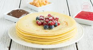Pfannkuchen Das Beste Grundrezept Backen Macht Glucklich Rezept In 2020 Pfannkuchen Rezept Einfach Beste Pfannkuchen Rezept Rezepte