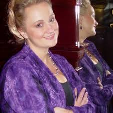 Stream Suzanne Clune music