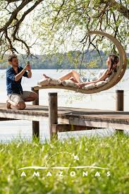 Loungemobel Fur Deinen Garten In 2020 Schwebeliege Lounge Mobel Gartengestaltung