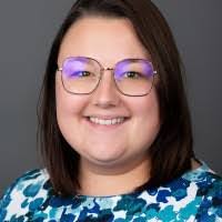 Lindsey Ledbetter's Instagram, Twitter & Facebook