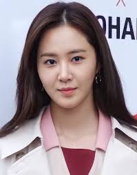 Kwon Yu-ri (Girl's Generation) profile