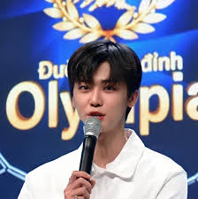 Mỗi năm, khi chương trình đường lên đỉnh olympia công bố nhà vô địch mới, mạng xã hội lại xôn xao: Minh Kontum Ä'Æ°á»ng Len Ä'á»‰nh Olympia La Ai