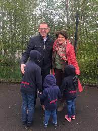 Arlene foster mla dup pays tribute to former deputy first minister seamus mallon. Arlene Foster Wewillmeetagain On Twitter In Kesh And Ballinamallard Today With Our Dup Candidates Deborah Armstrong And David Mahon Storm Hannah Didn T Deter Us And We Had A Great Time Meeting