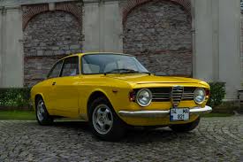 Image result for Giallo 1980 Alfa-Romeo