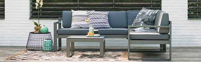 Wetterbeständige gartenmöbel gibt es außerdem aus materialien wie aluminium und edelstahl. Gartenlounge Online Kaufen Garten Und Freizeit