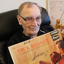 George (105) har travle dager