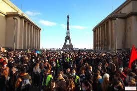 Enquête ouverte pour violences volontaires après un tir de lbd à bout portant à paris grève dans les transports déchetterie chartres de bretagne. Manifestations Du 1er Mai A Paris Les Parcours Et Points De Rendez Vous Sortiraparis Com