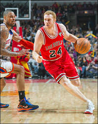 3 guys vs brian scalabrine and he still won. One Last Chance For Scalabrine To Persevere Chicago Bulls
