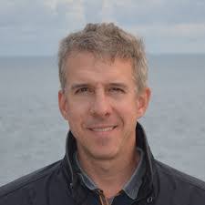 Ken Benoit's Instagram, Twitter & Facebook